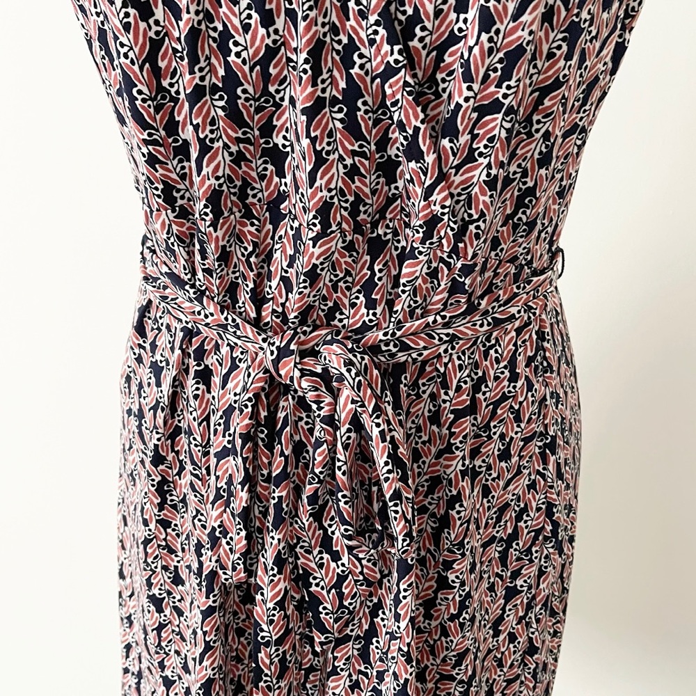 LOFT Outlet | Petite Floral Print Faux Wrap Tie Waist Dress *NWT* - Picture 3 of 12
